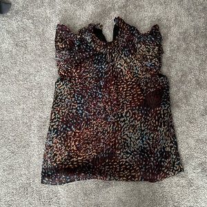 Express Multi Dot Top
